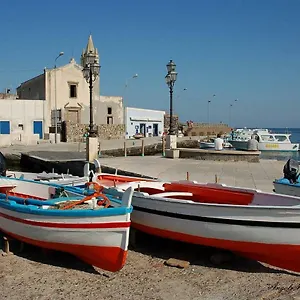 By The Italie